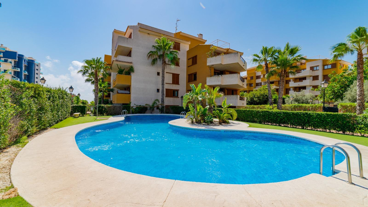 Appartement te koop in Torrevieja | 2 slaapkamers H5421418