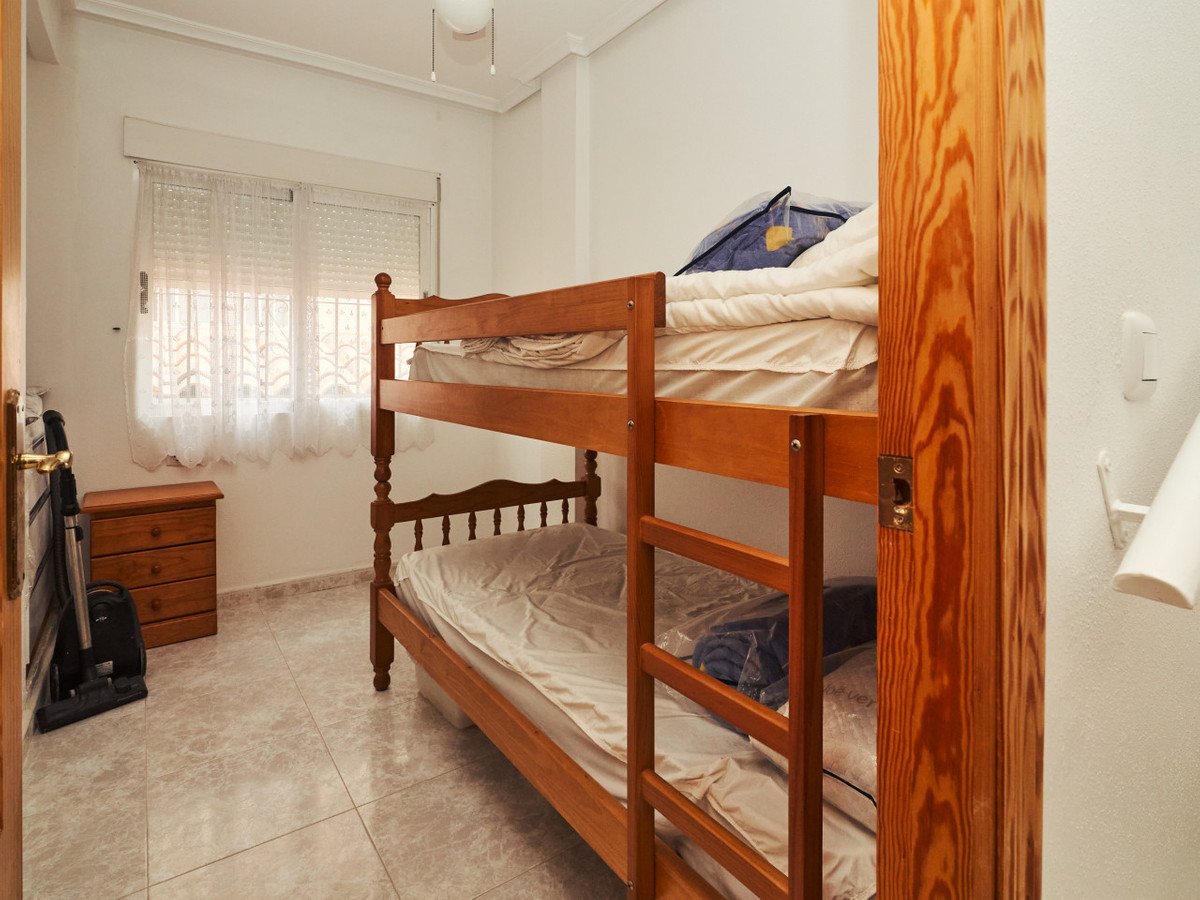 Appartement te koop in Torrevieja | 2 slaapkamers H5423875