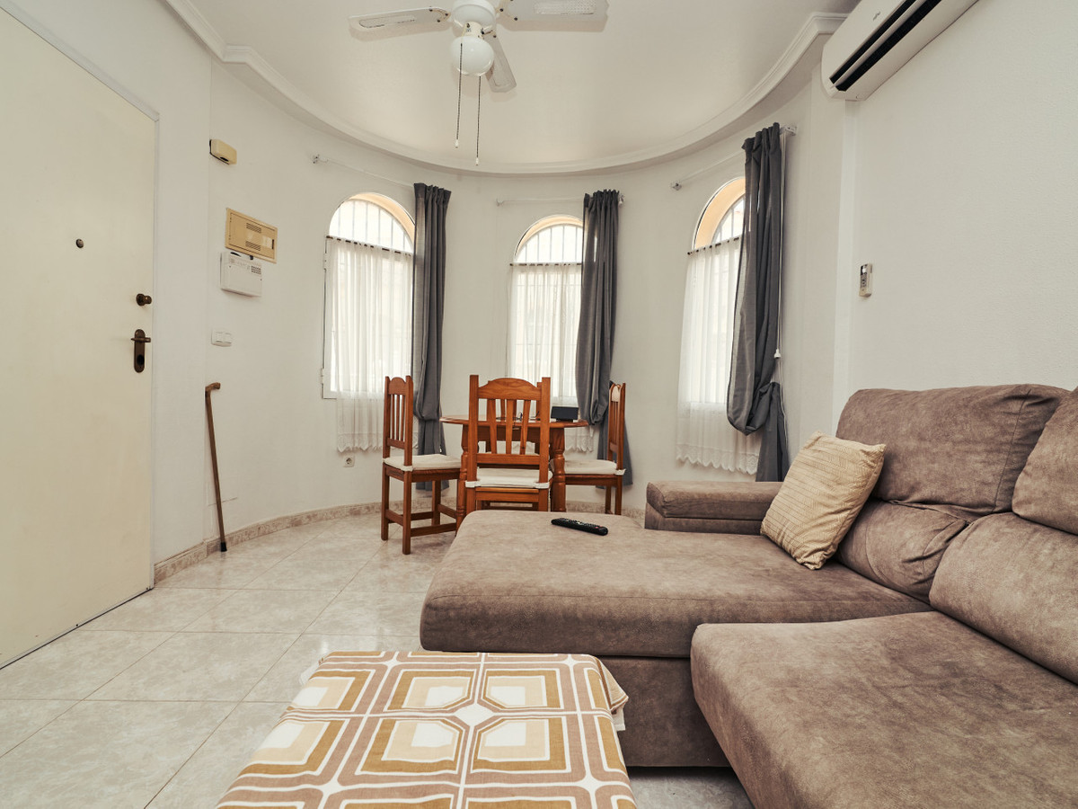 Appartement te koop in Torrevieja | 2 slaapkamers H5423875