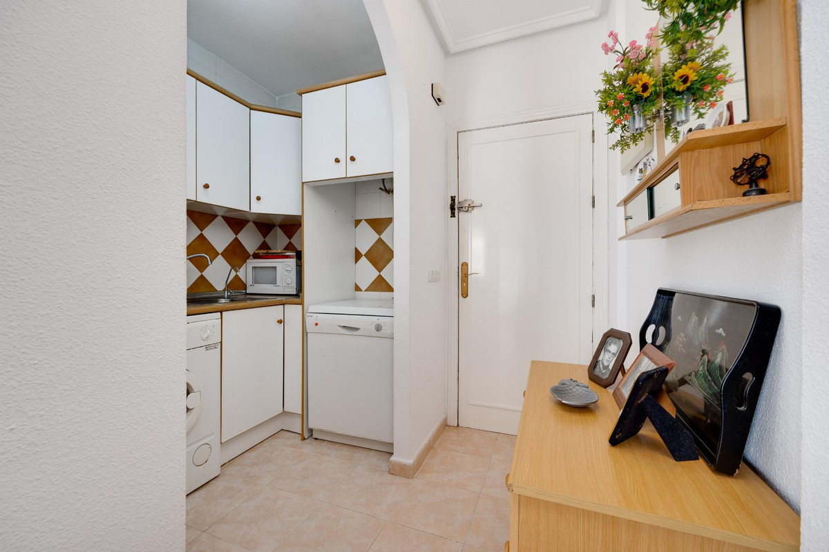 Huis te koop in Torrevieja | 2 slaapkamers H5426398