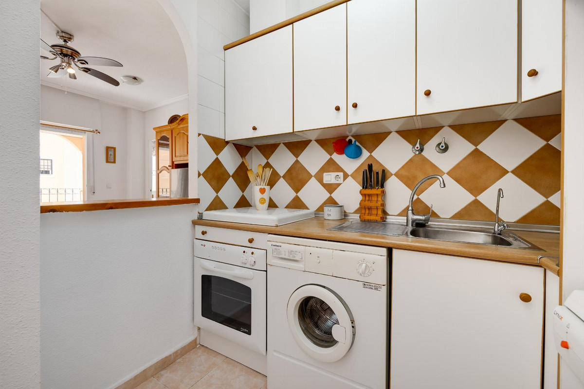 Huis te koop in Torrevieja | 2 slaapkamers H5426398