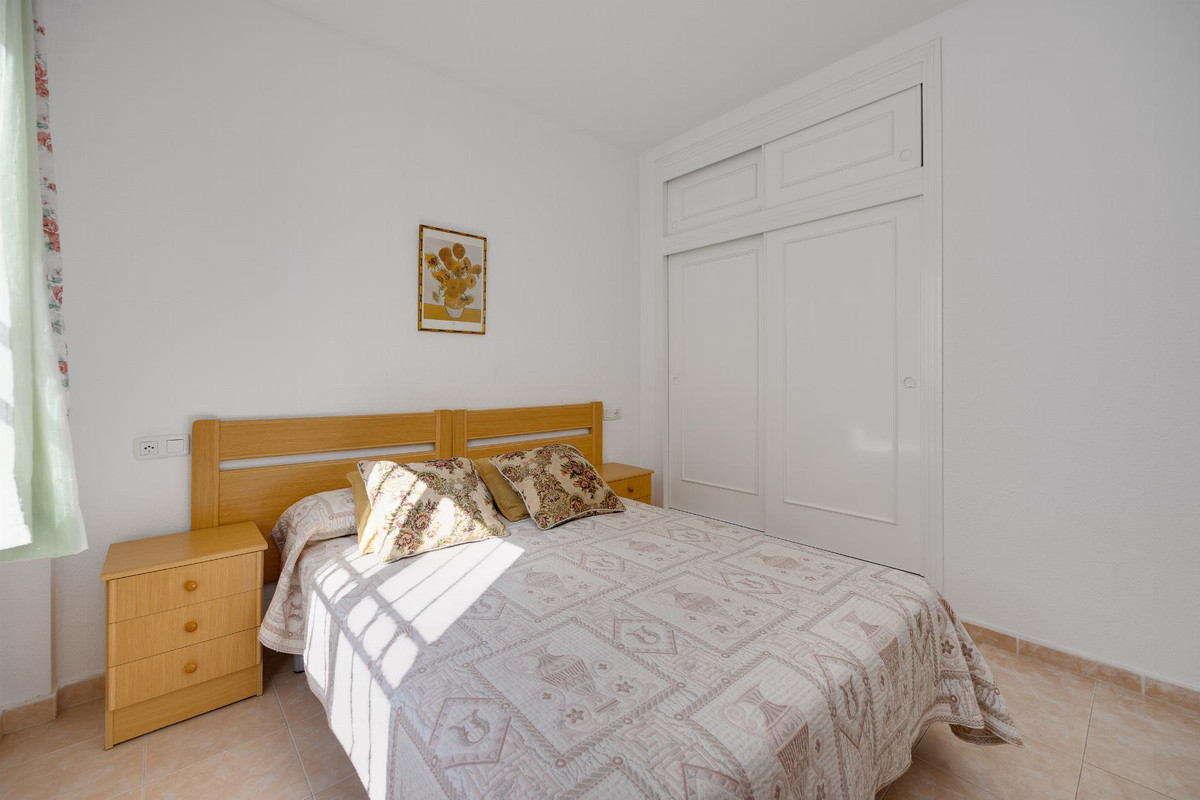 Huis te koop in Torrevieja | 2 slaapkamers H5426398