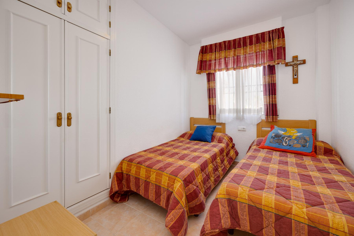 Huis te koop in Torrevieja | 2 slaapkamers H5426398