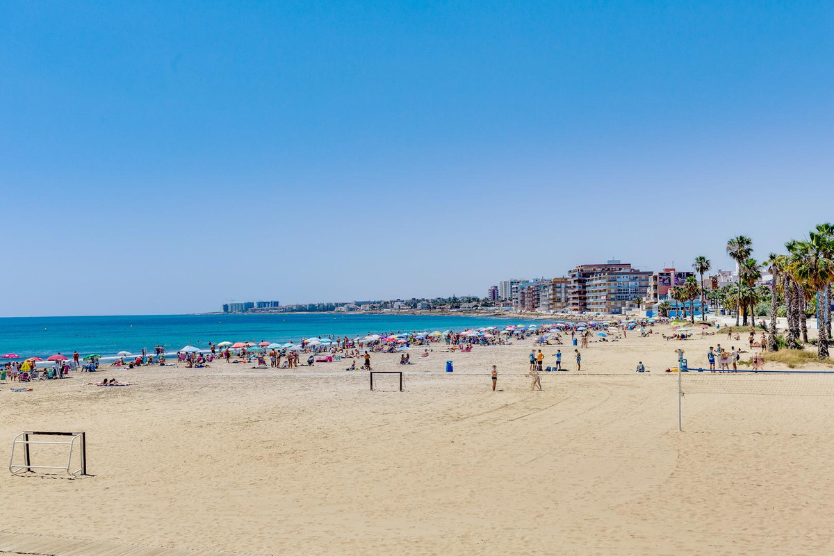 Huis te koop in Torrevieja | 2 slaapkamers H5426398