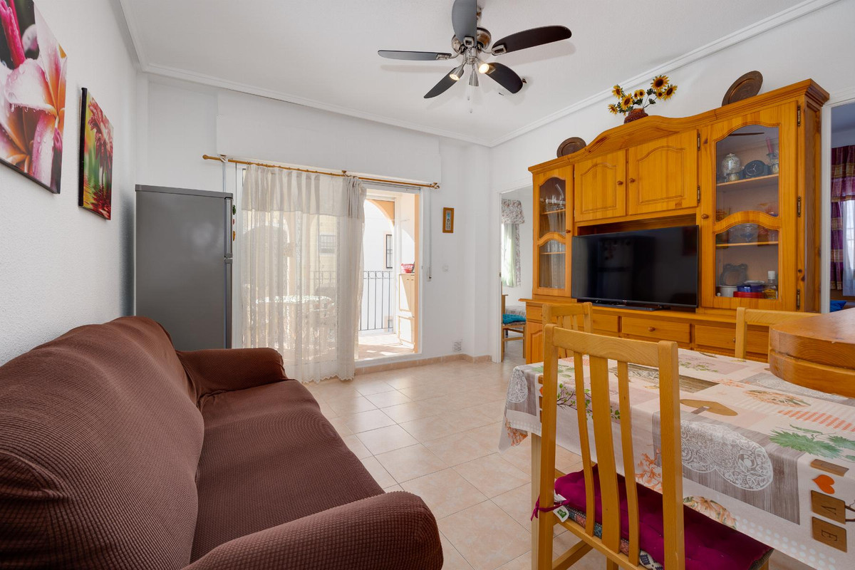 Huis te koop in Torrevieja | 2 slaapkamers H5426398