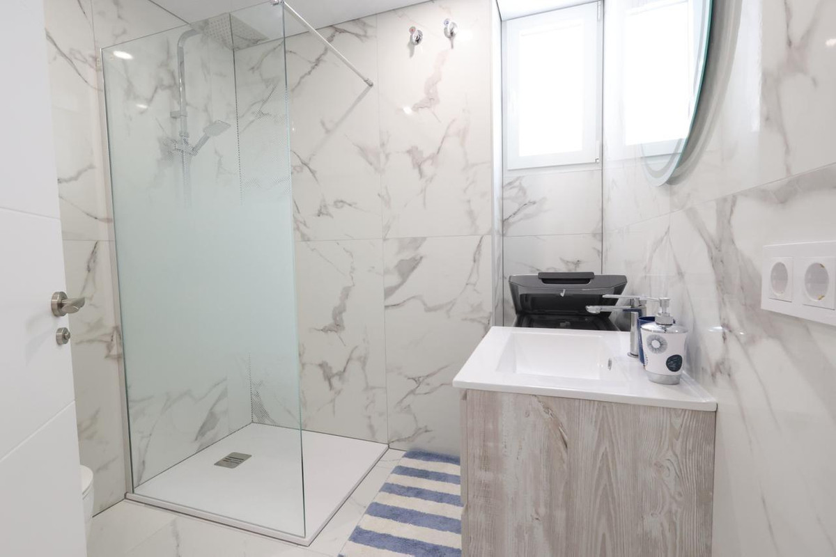 Huis te koop in Torrevieja | 3 slaapkamers H5426608