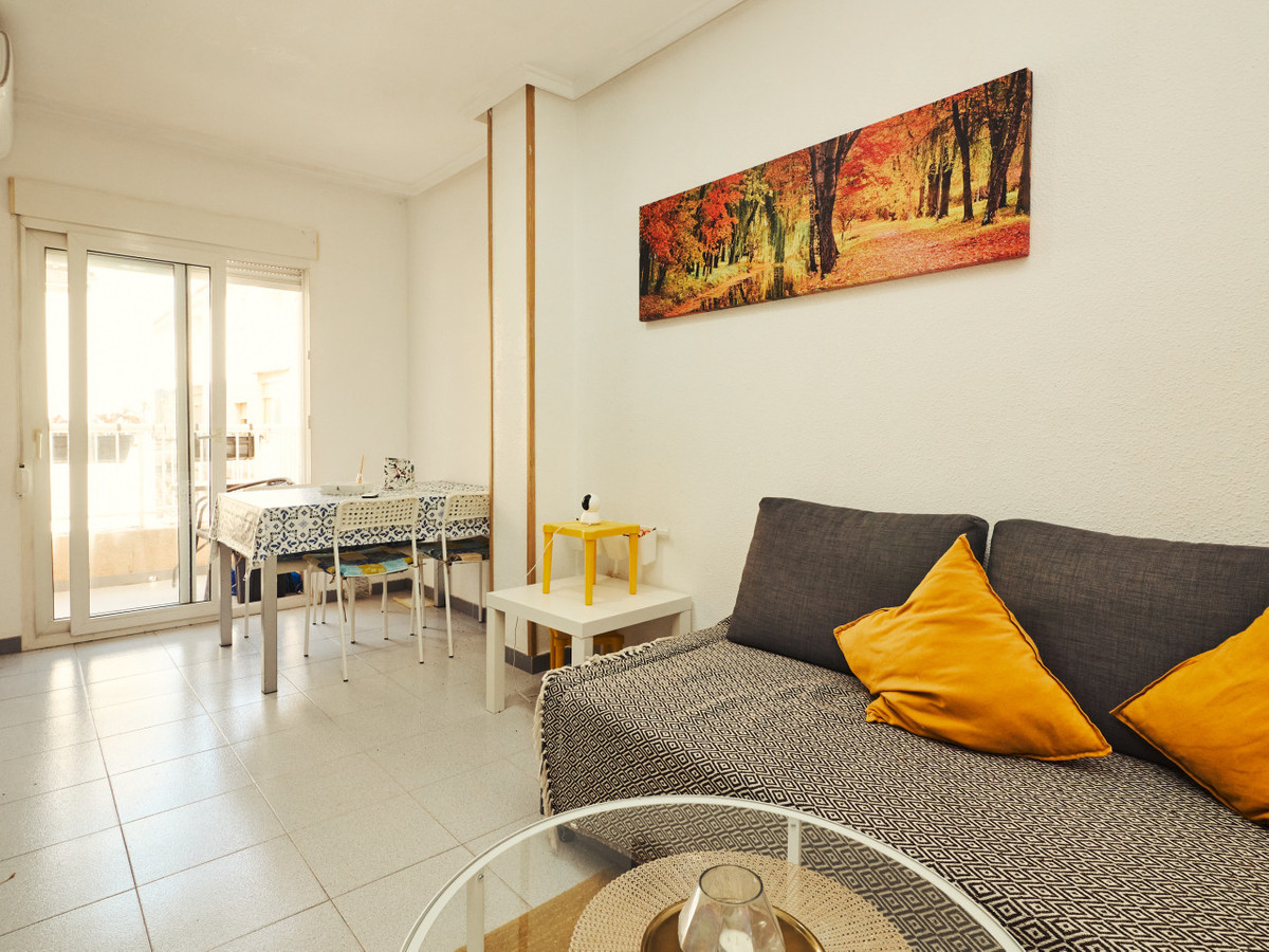 Appartement te koop in Torrevieja | 2 slaapkamers H5426650