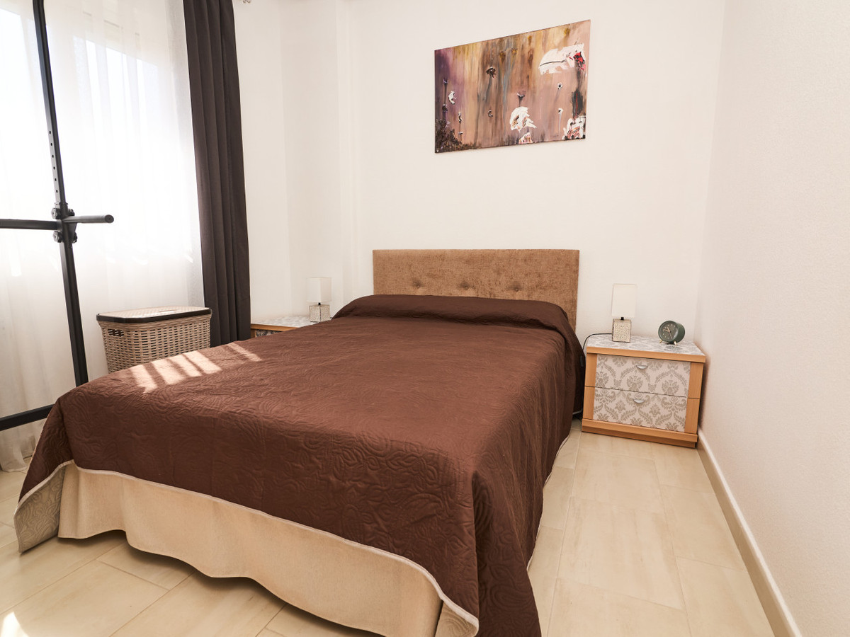 Appartement te koop in Torrevieja | 2 slaapkamers H5440183