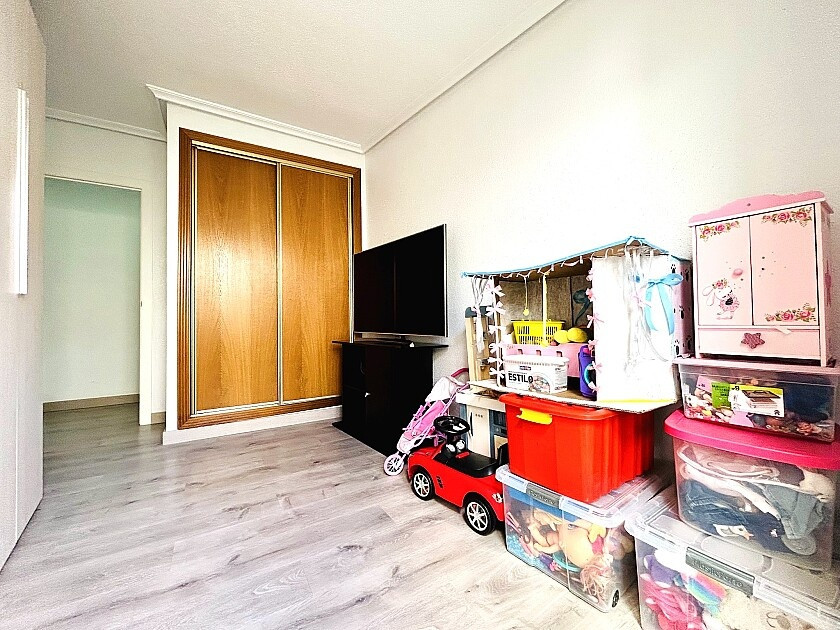 Appartement te koop in Torrevieja | 4 slaapkamers H5456230