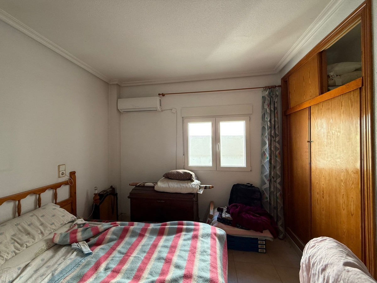 Huis te koop in Torrevieja | 2 slaapkamers H5459854