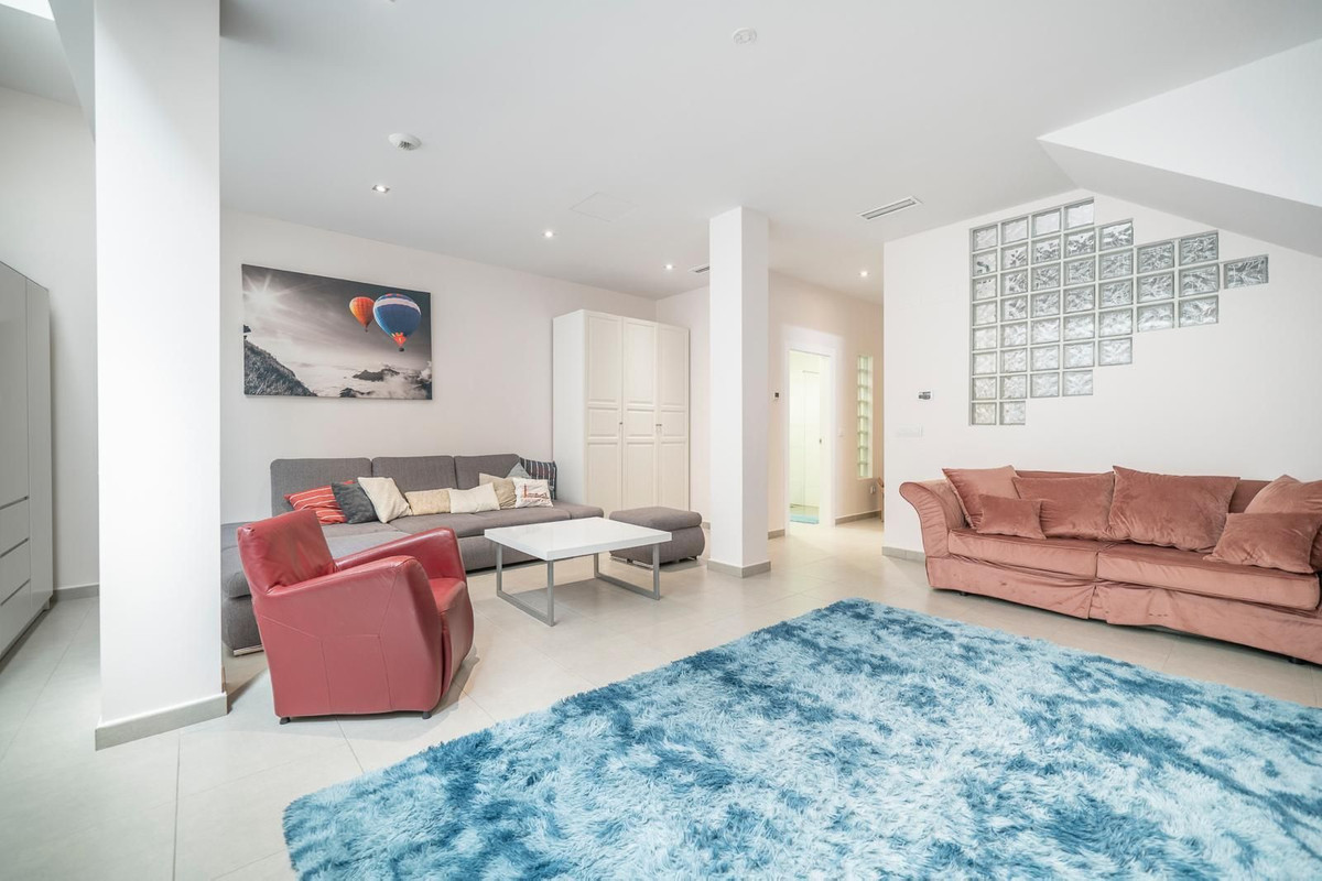 Appartement te koop in Torrevieja | 5 slaapkamers H5462224