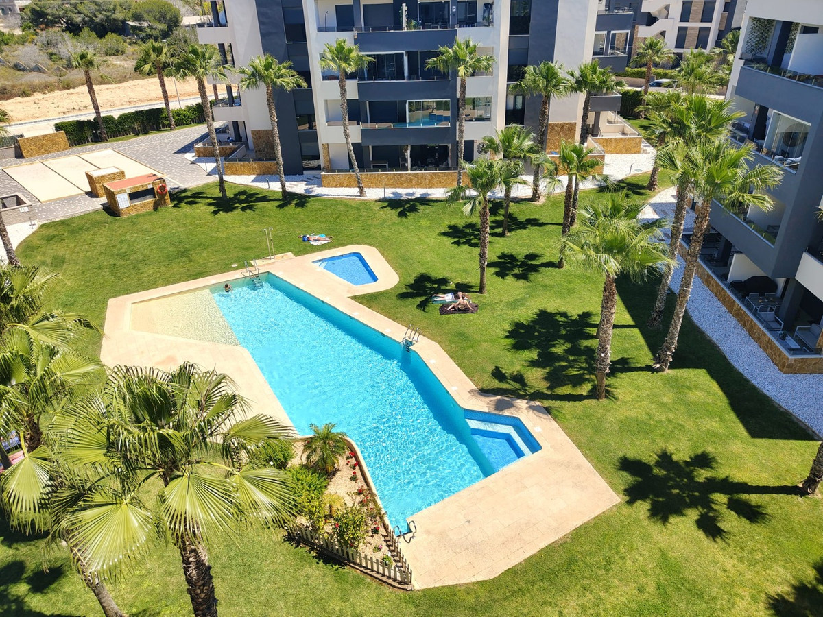 Appartement te koop in Torrevieja | 3 slaapkamers H5464345