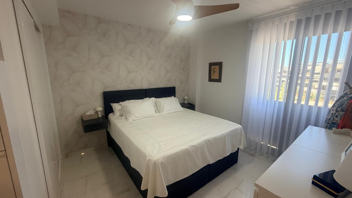 Appartement te koop in Torrevieja | 3 slaapkamers H5464345