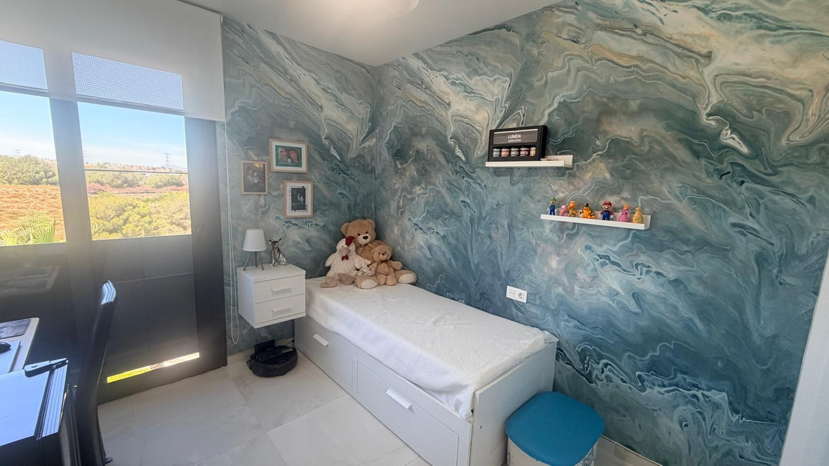 Appartement te koop in Torrevieja | 3 slaapkamers H5464345
