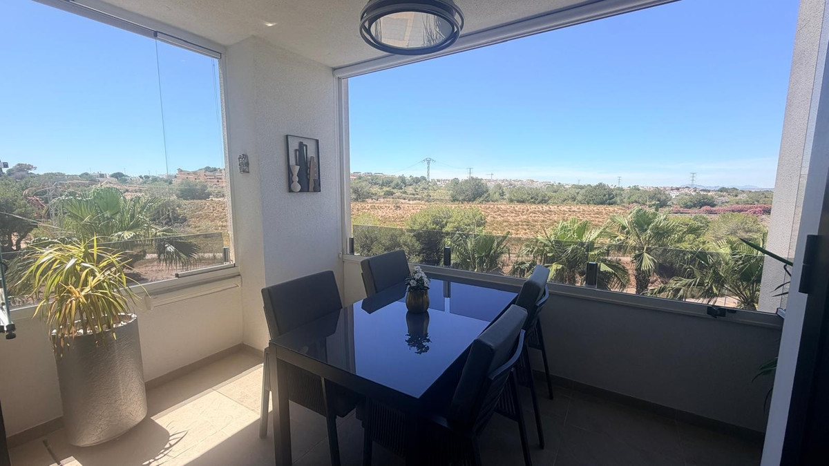 Appartement te koop in Torrevieja | 3 slaapkamers H5464345