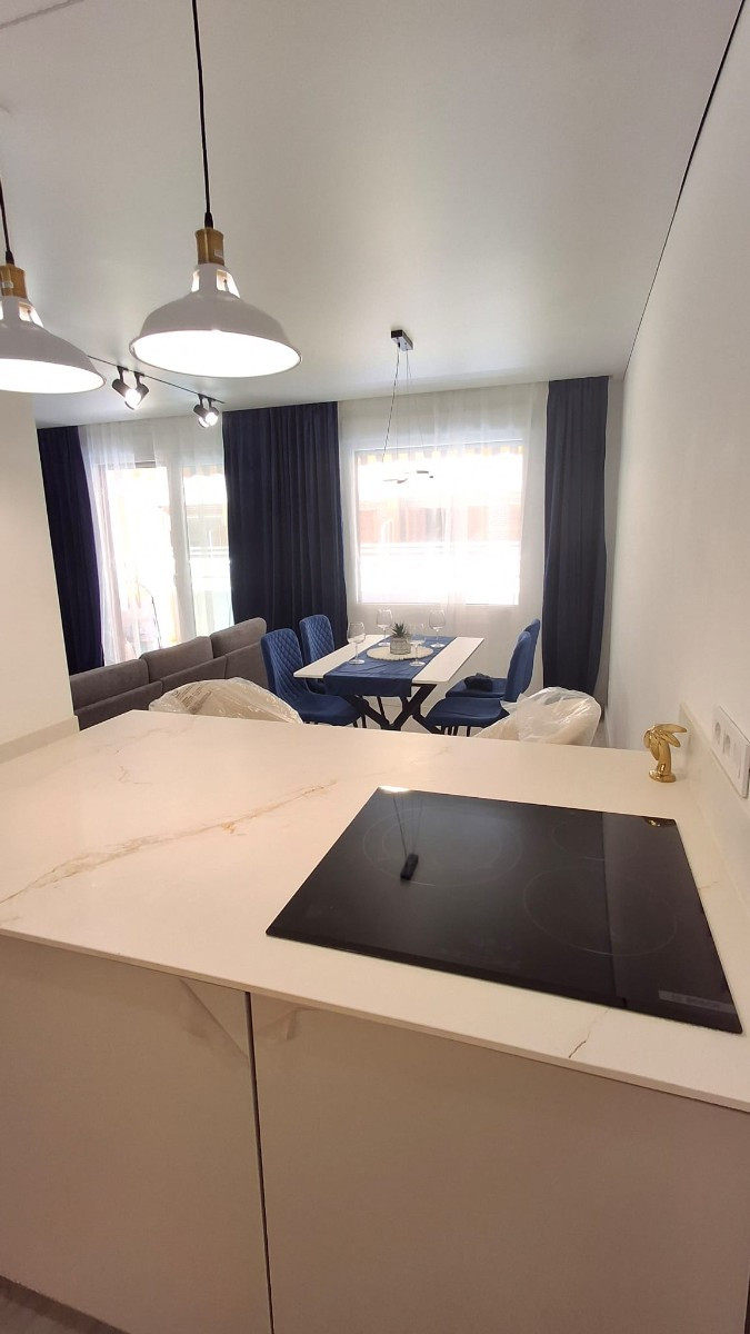 Duplex te koop in Torrevieja | 2 slaapkamers H5465065