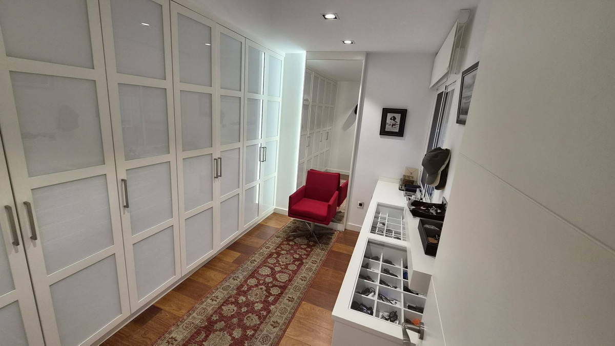 Appartement te koop in Torrevieja | 4 slaapkamers H5466247