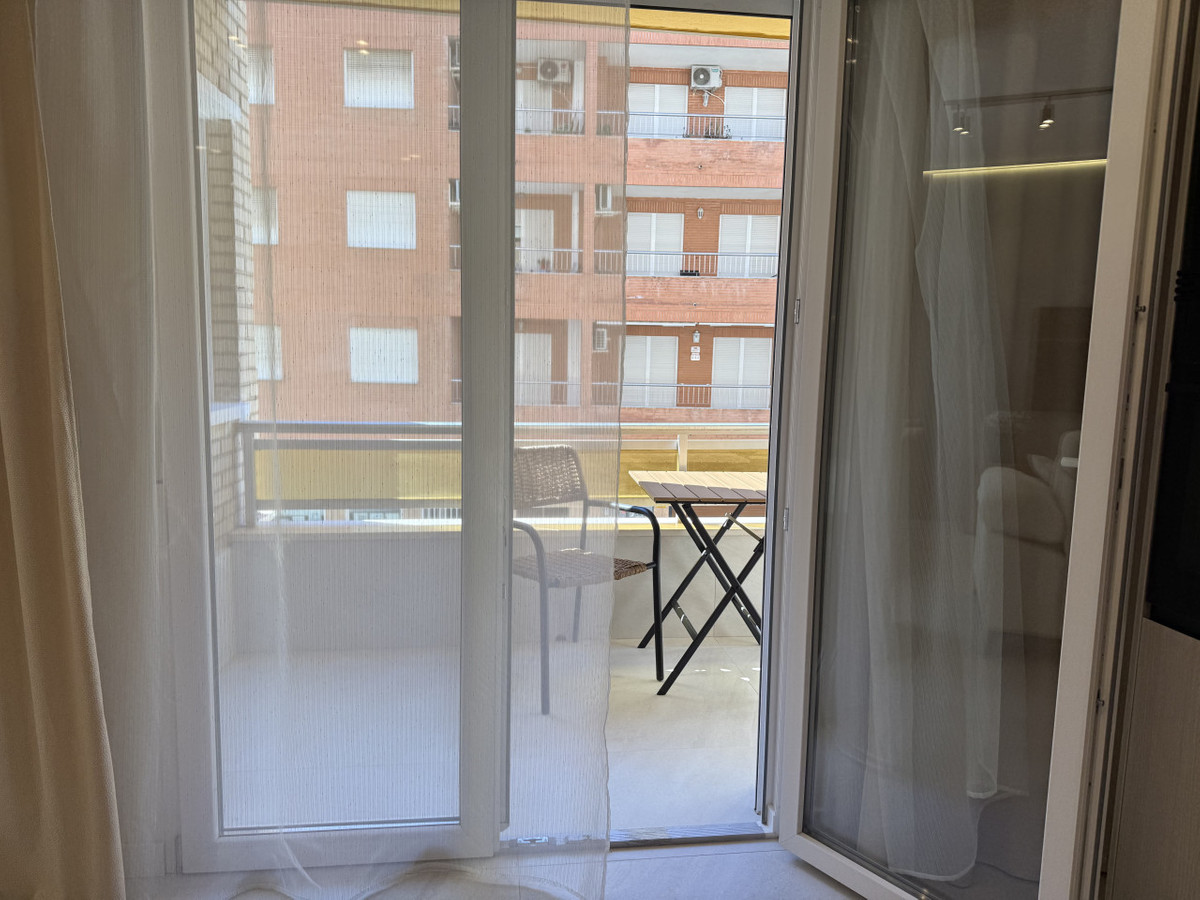 Appartement te koop in Torrevieja | 4 slaapkamers H5467396