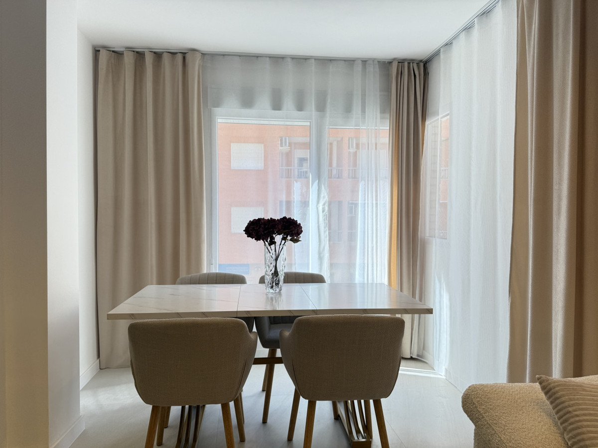 Appartement te koop in Torrevieja | 4 slaapkamers H5467396