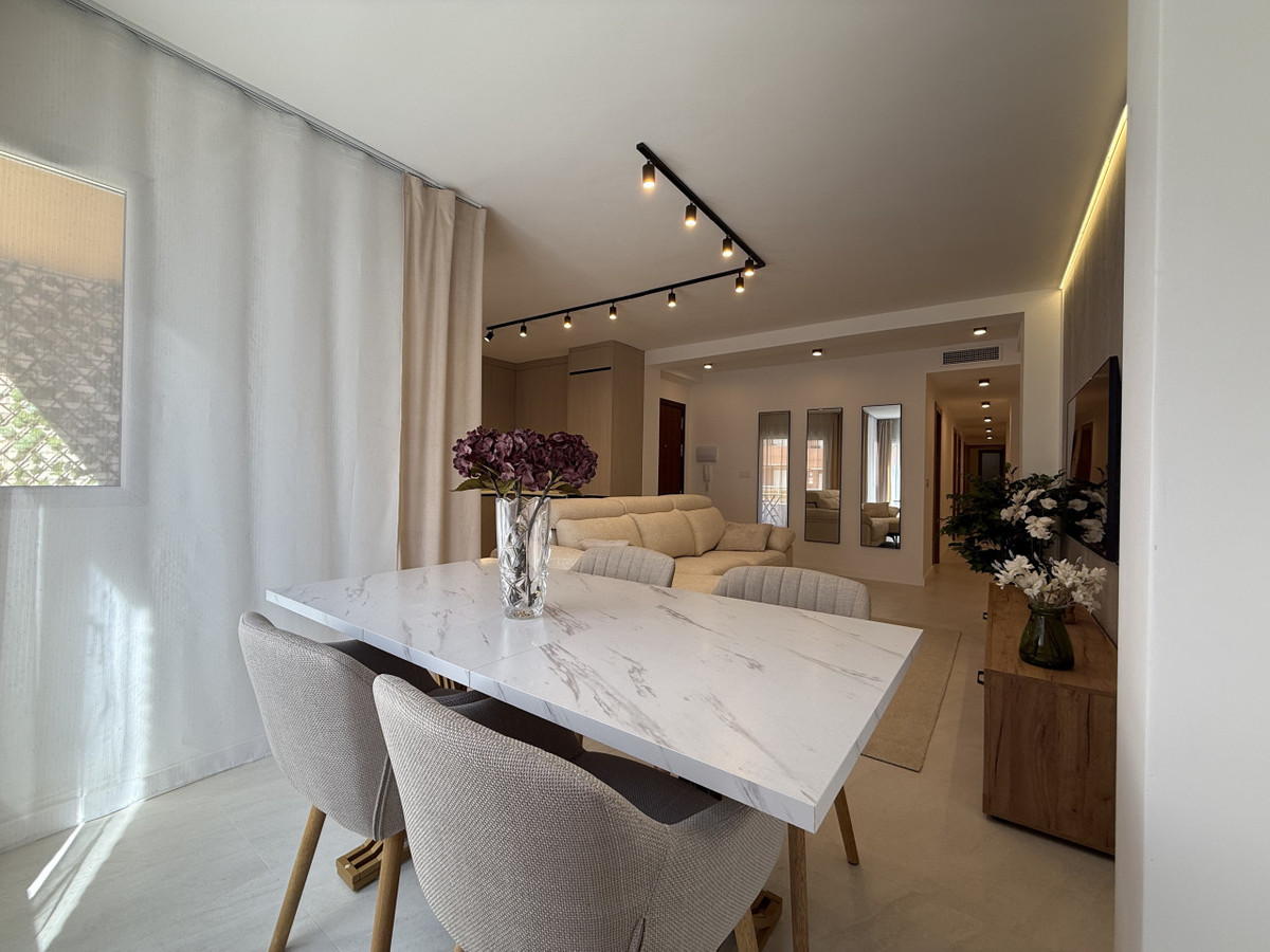 Appartement te koop in Torrevieja | 4 slaapkamers H5467396
