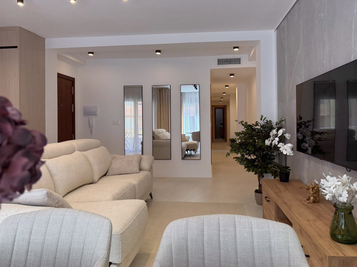 Appartement te koop in Torrevieja | 4 slaapkamers H5467396