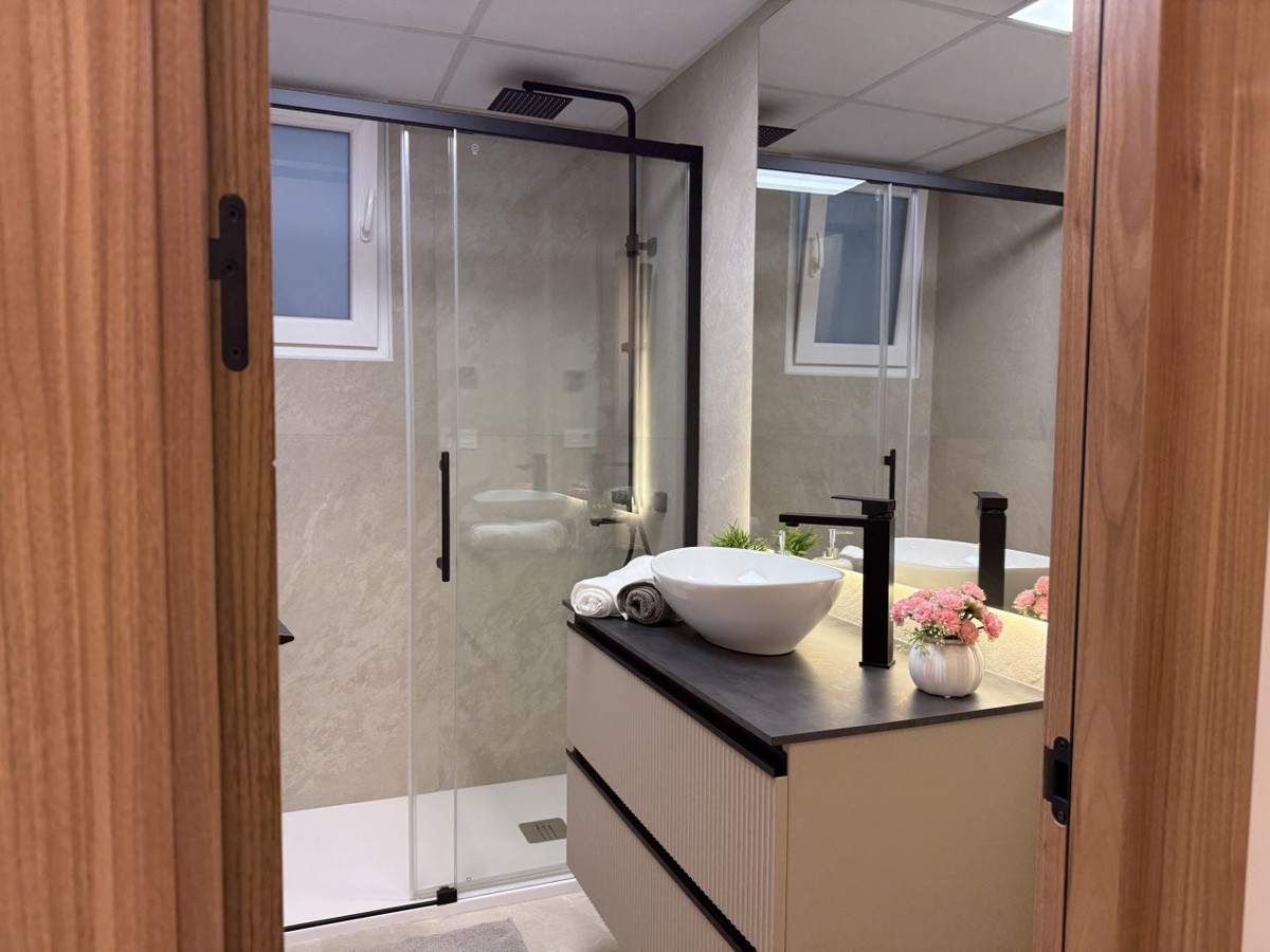 Appartement te koop in Torrevieja | 4 slaapkamers H5467396