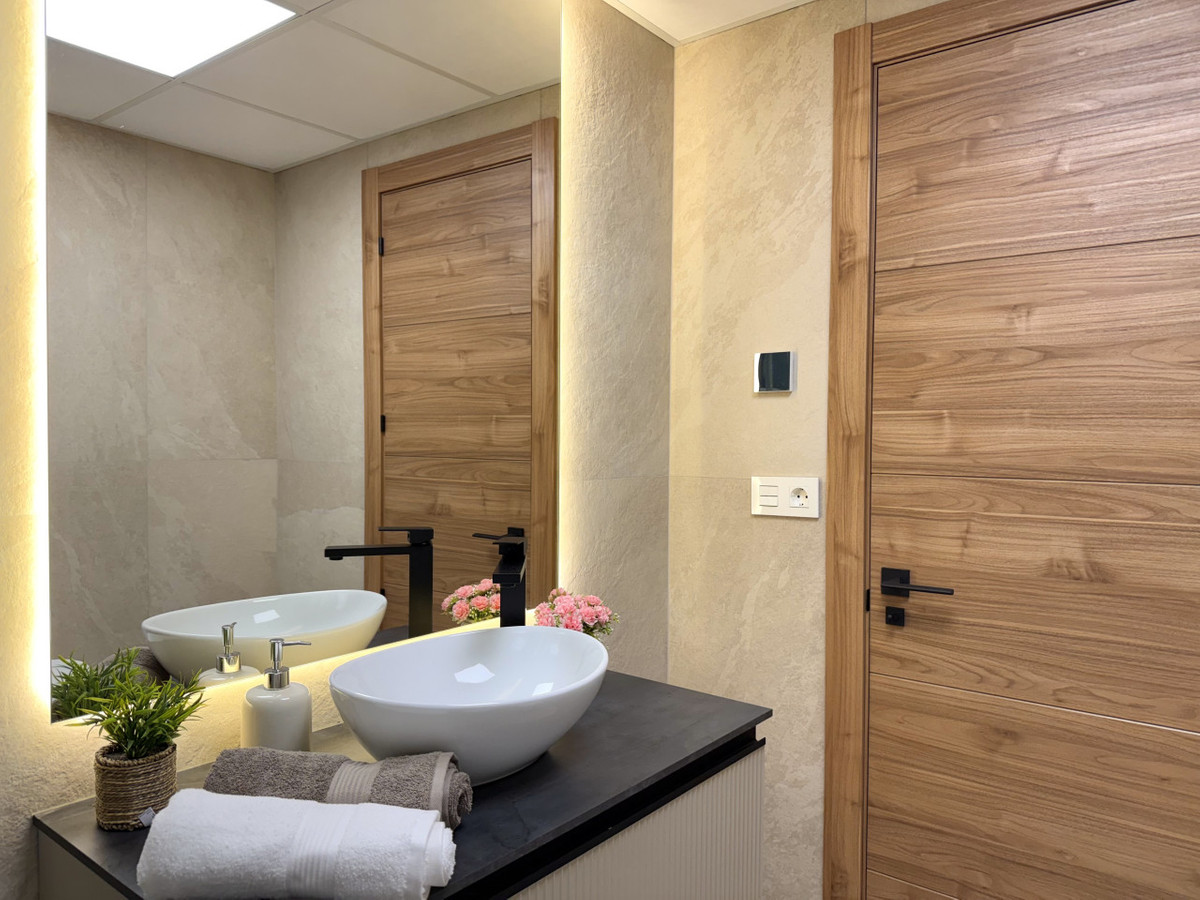 Appartement te koop in Torrevieja | 4 slaapkamers H5467396