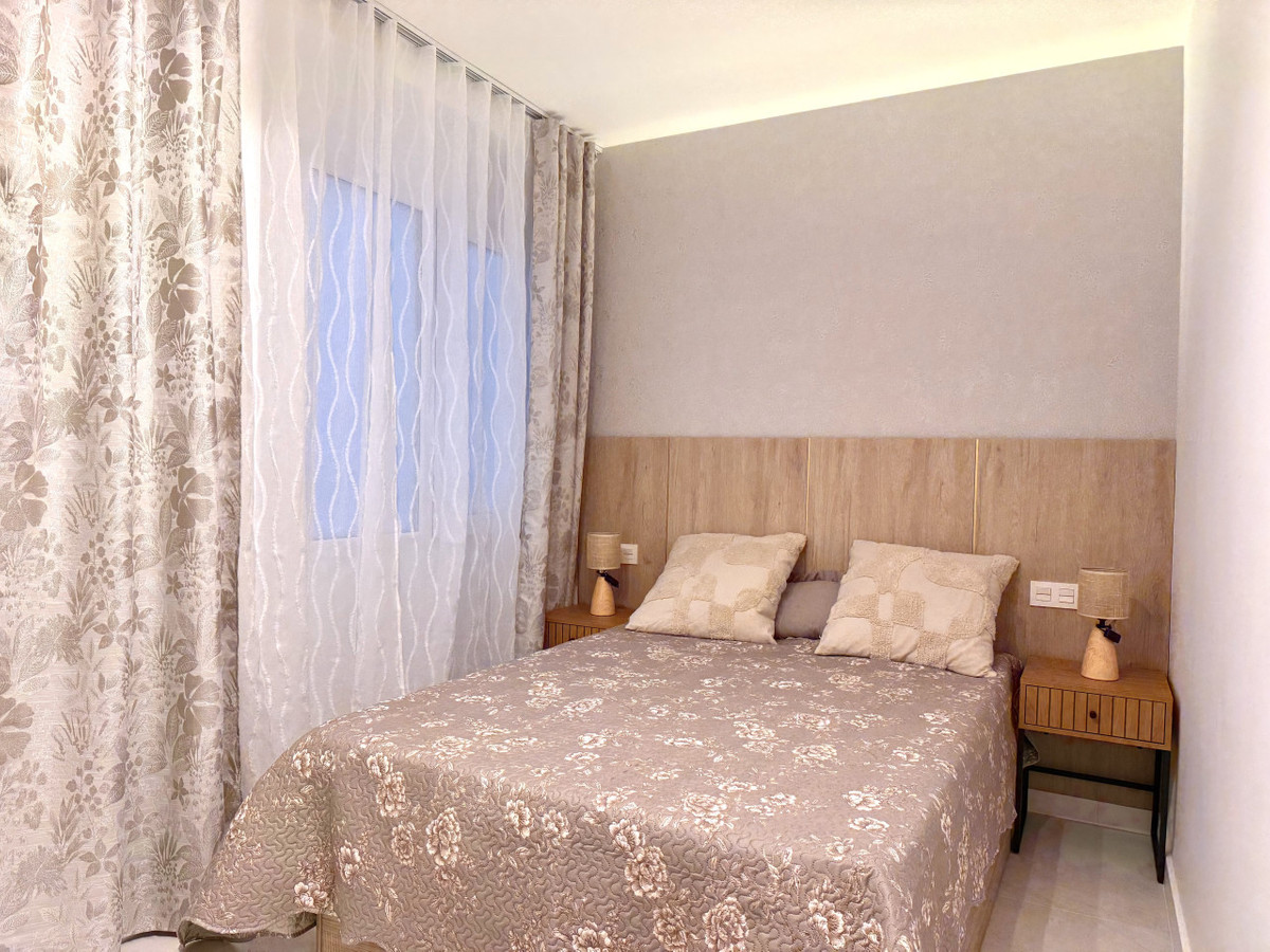 Appartement te koop in Torrevieja | 4 slaapkamers H5467396