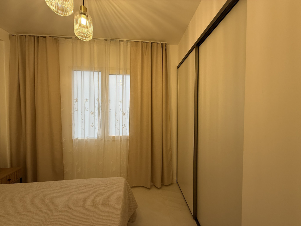 Appartement te koop in Torrevieja | 4 slaapkamers H5467396
