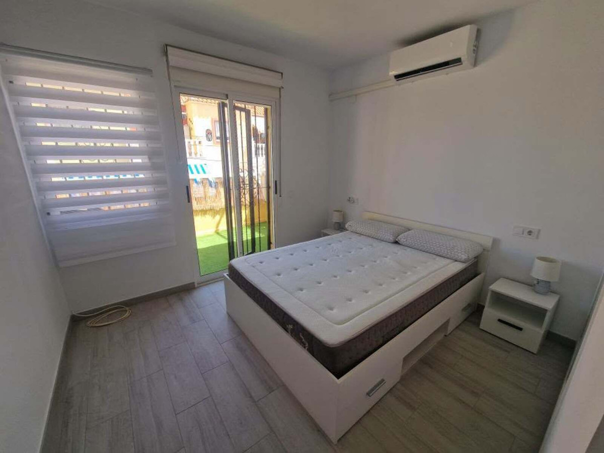 Huis te koop in Torrevieja | 2 slaapkamers H5468407