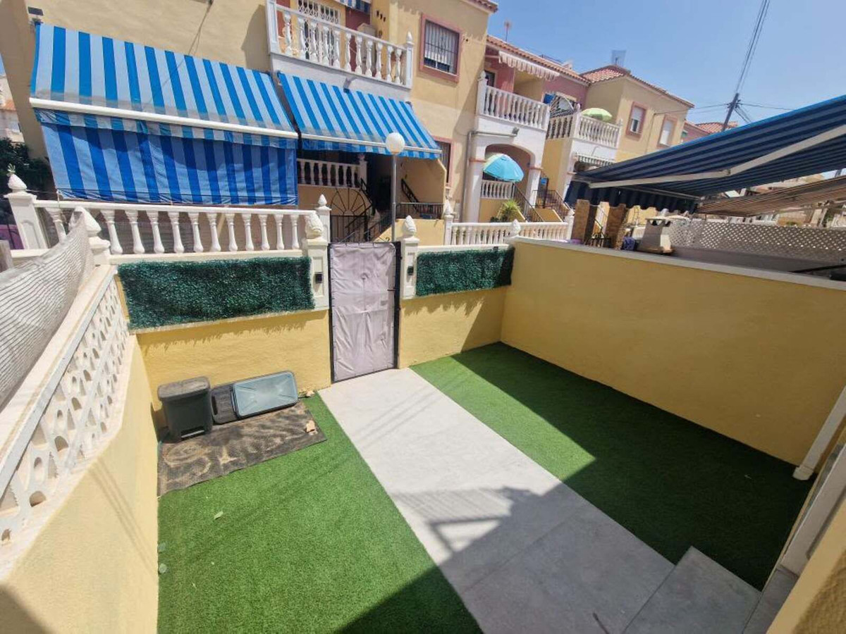 Huis te koop in Torrevieja | 2 slaapkamers H5468407
