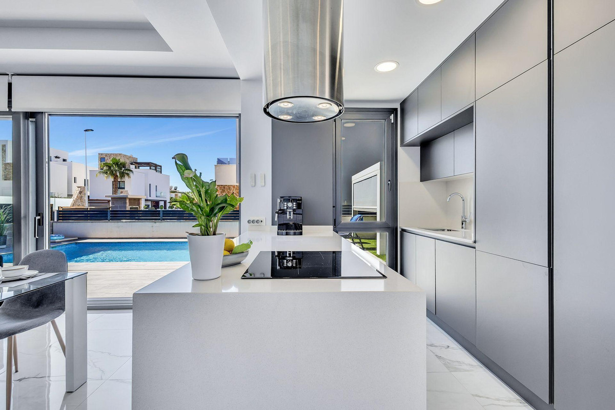 Appartement te koop in Torrevieja | 3 slaapkamers H5484790