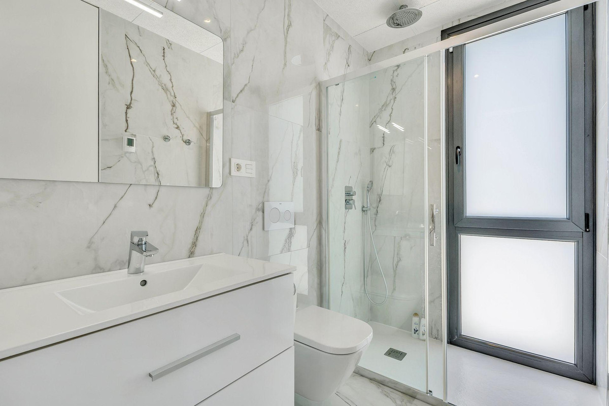 Appartement te koop in Torrevieja | 3 slaapkamers H5484790