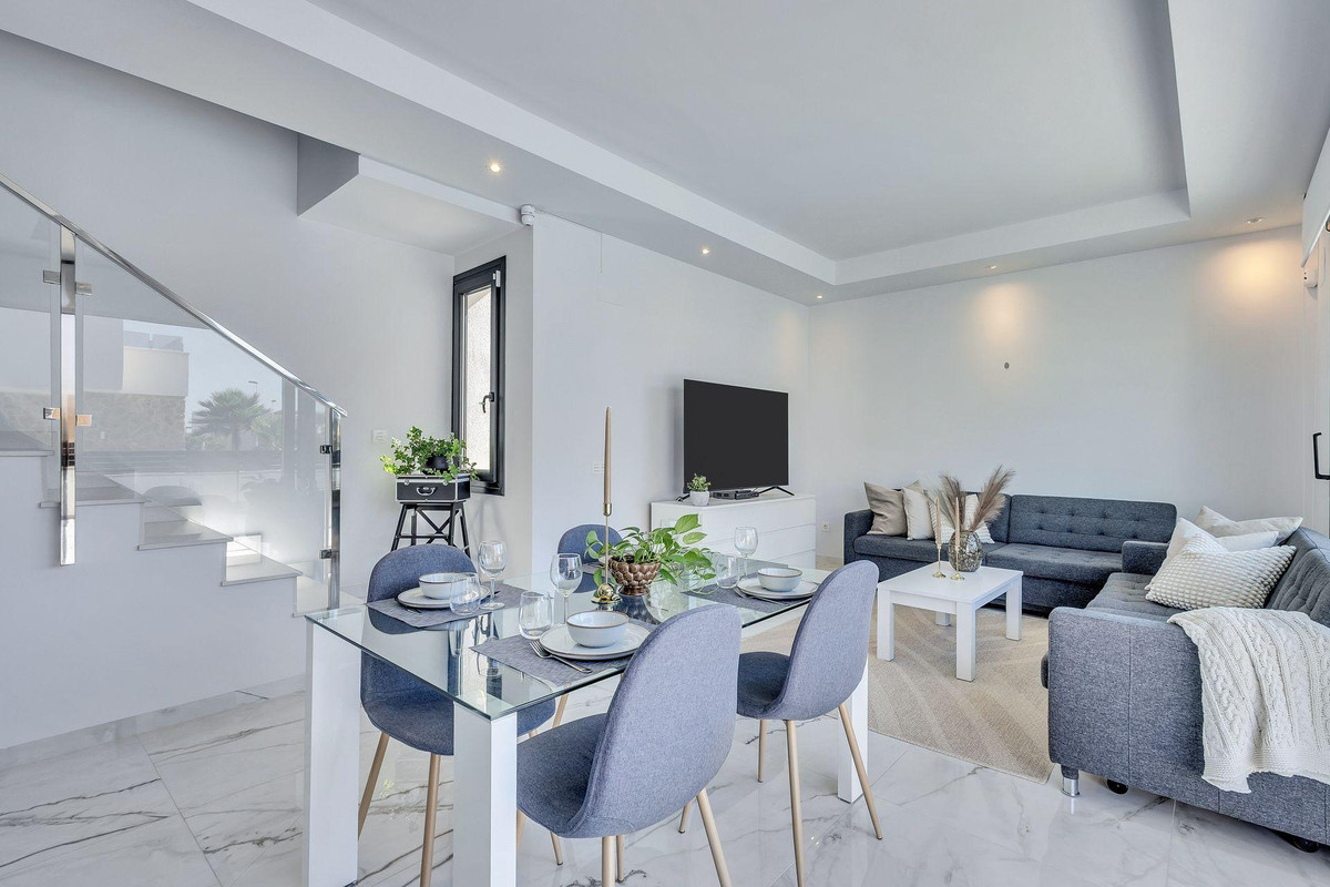 Appartement te koop in Torrevieja | 3 slaapkamers H5484790