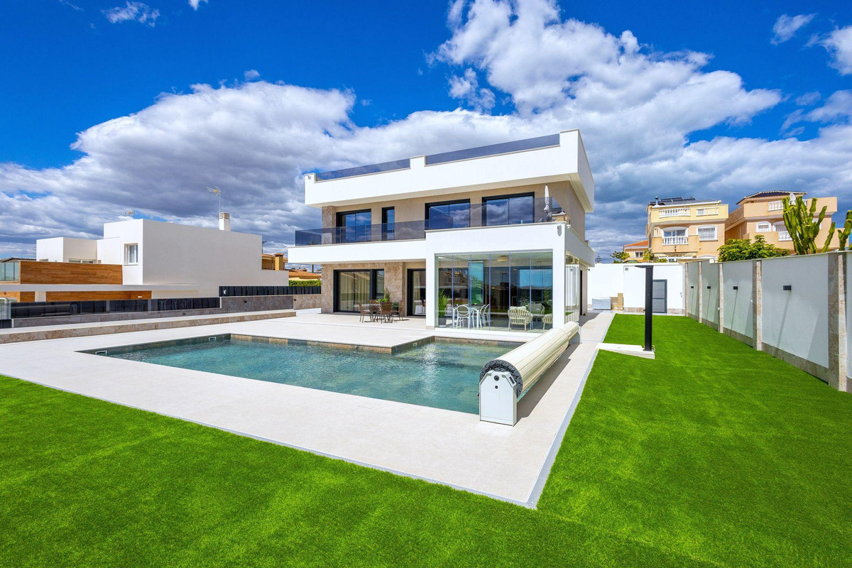 Appartement te koop in Torrevieja | 4 slaapkamers H5484799