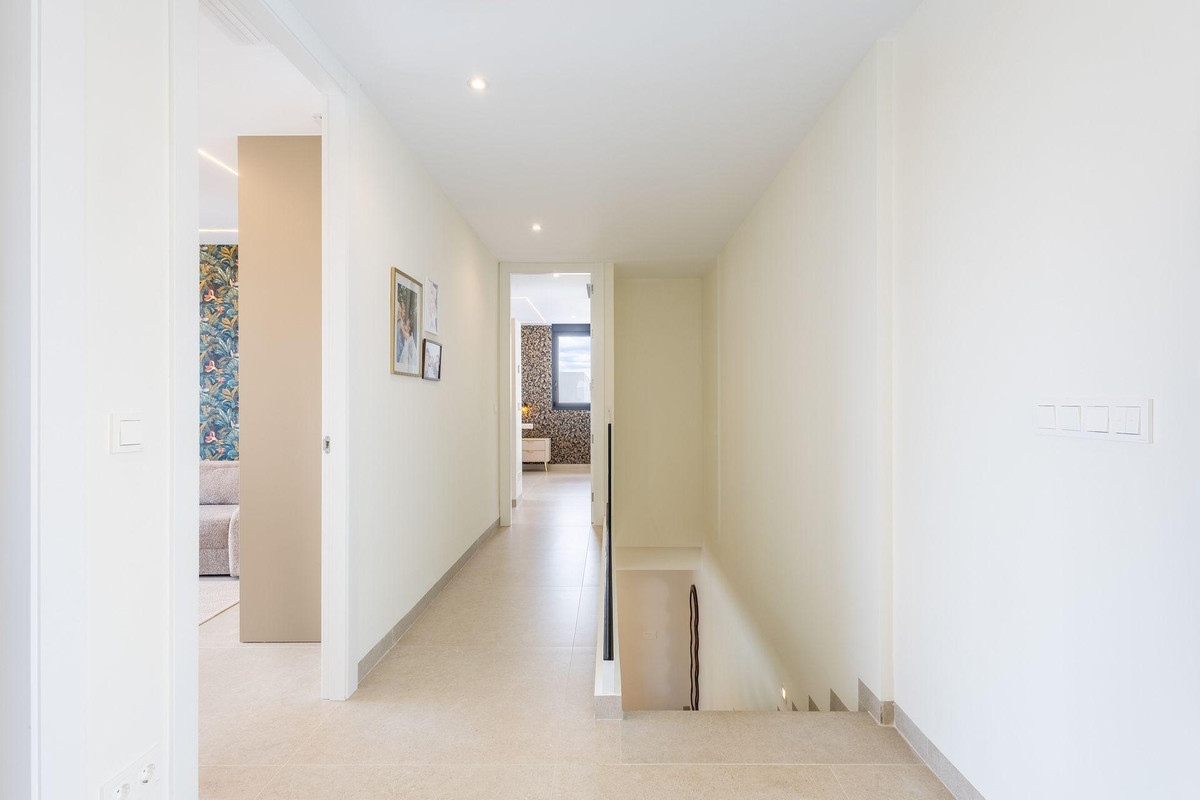 Appartement te koop in Torrevieja | 4 slaapkamers H5484799