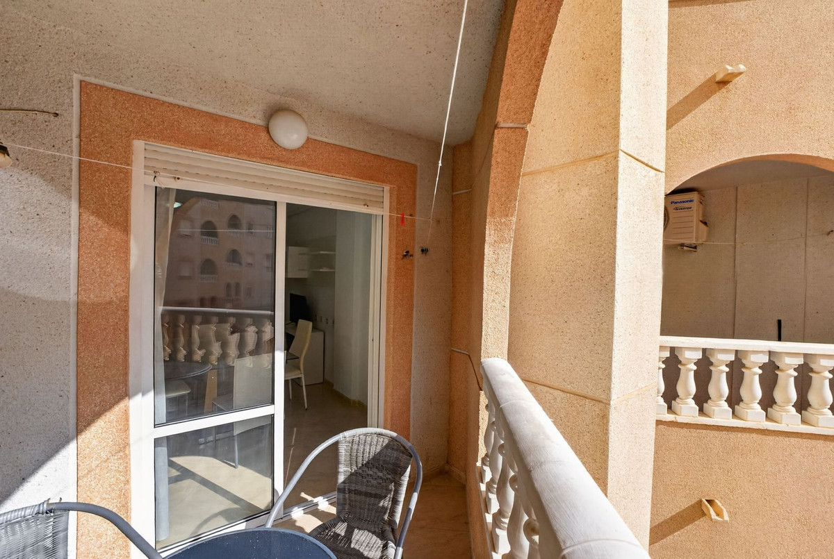 Percelen te koop in Torrevieja | 2 slaapkamers H5486371