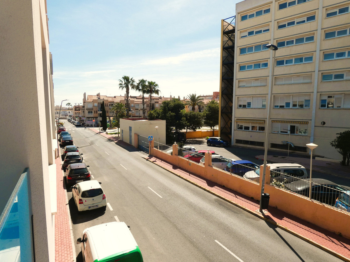 Appartement te koop in Torrevieja | 3 slaapkamers H5487973