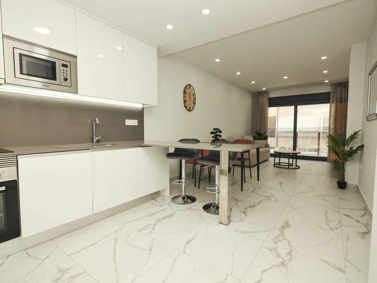 Appartement te koop in Torrevieja | 2 slaapkamers H5488108