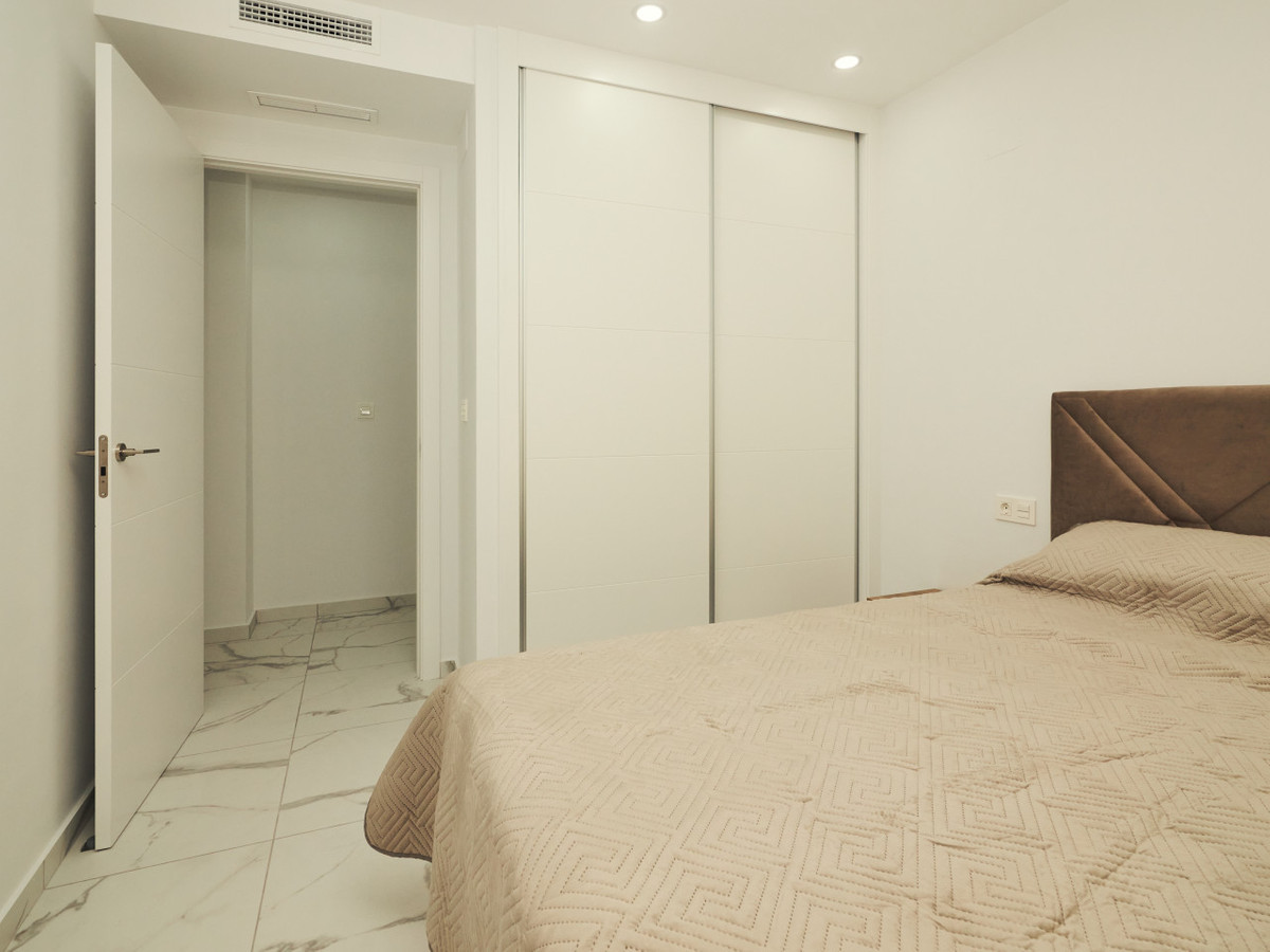 Appartement te koop in Torrevieja | 2 slaapkamers H5488108