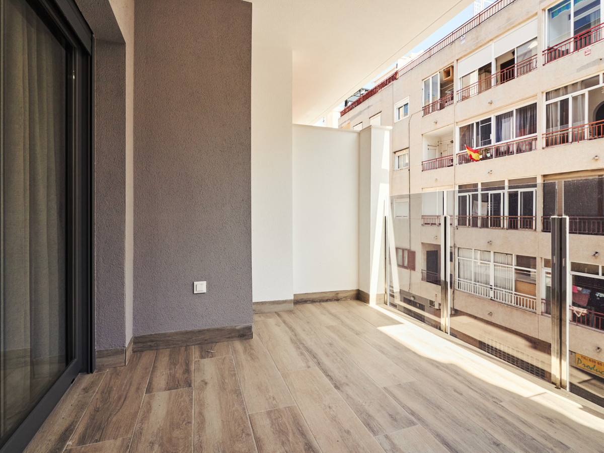 Appartement te koop in Torrevieja | 2 slaapkamers H5488108