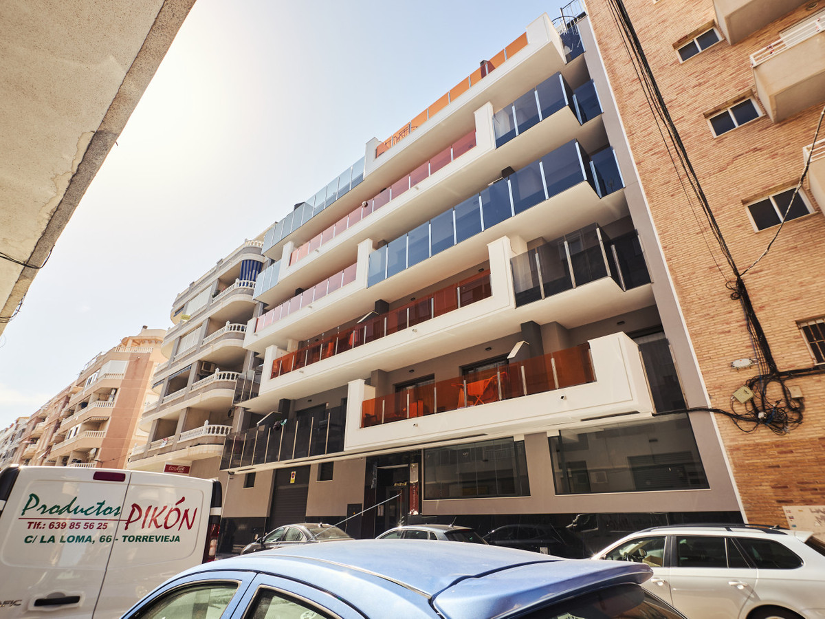 Appartement te koop in Torrevieja | 2 slaapkamers H5488108