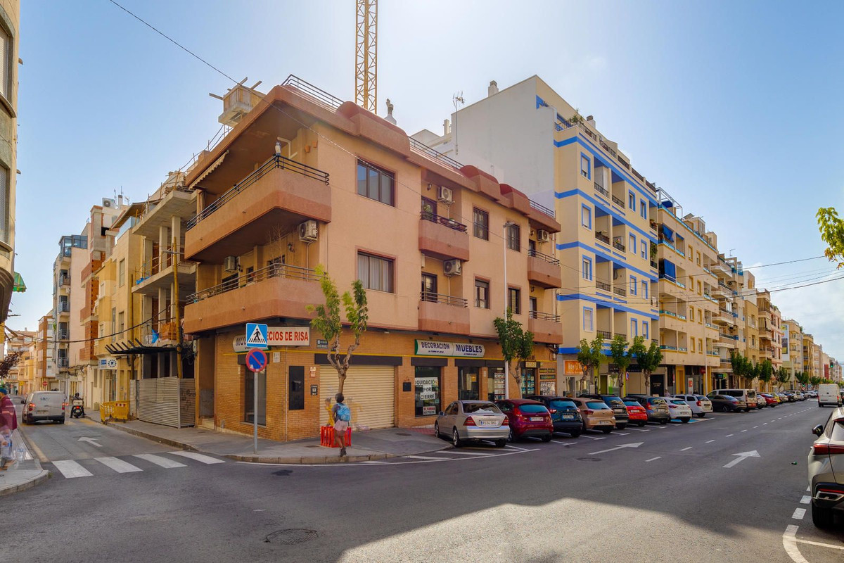 Appartement te koop in Torrevieja | 5 slaapkamers H5495131