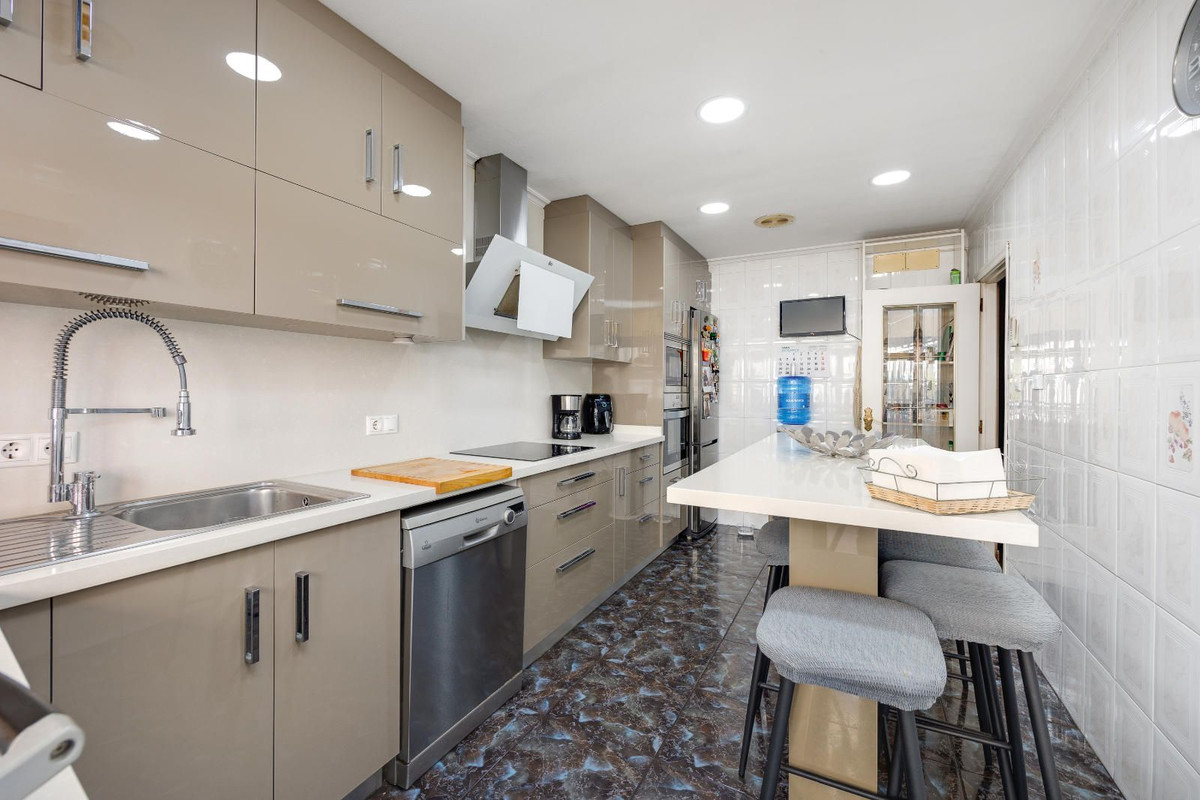 Appartement te koop in Torrevieja | 5 slaapkamers H5495131