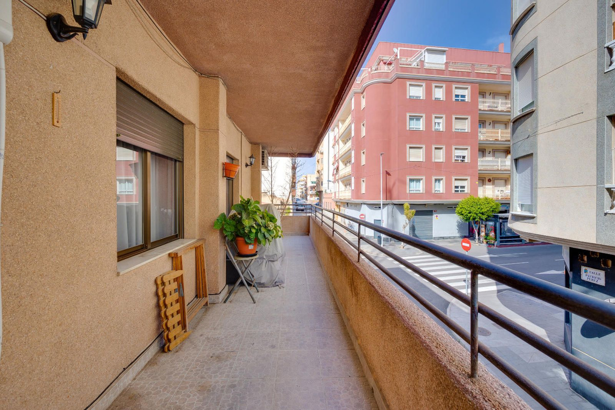 Appartement te koop in Torrevieja | 5 slaapkamers H5495131