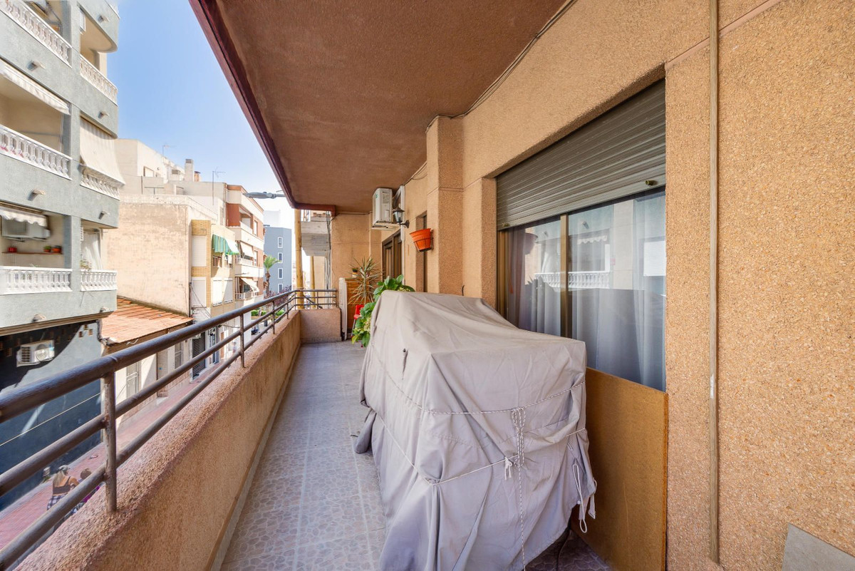 Appartement te koop in Torrevieja | 5 slaapkamers H5495131