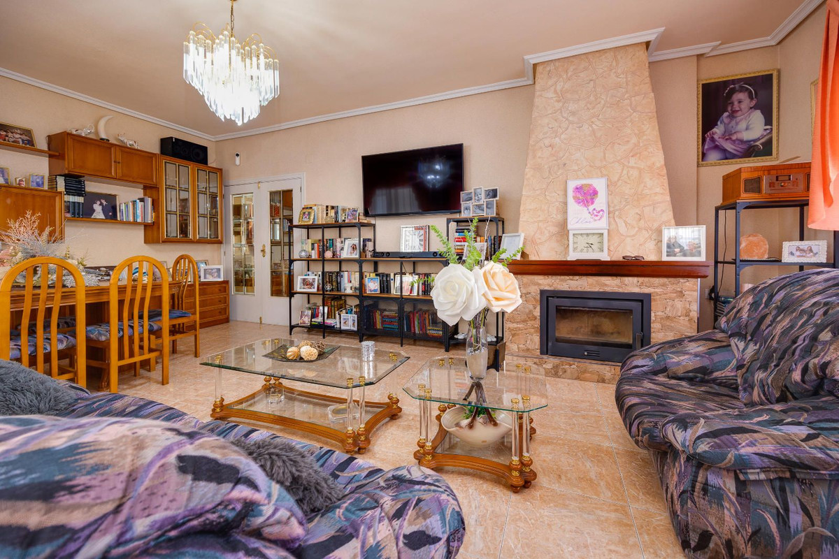 Appartement te koop in Torrevieja | 5 slaapkamers H5495131