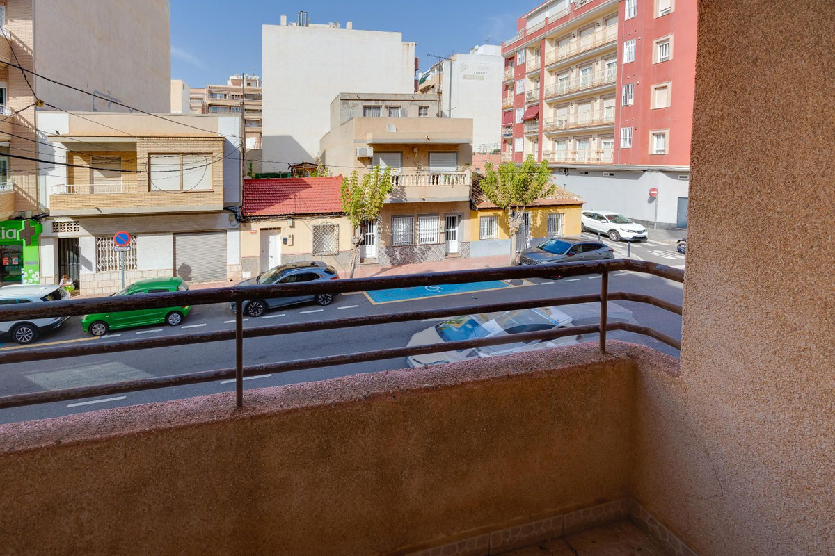 Appartement te koop in Torrevieja | 5 slaapkamers H5495131