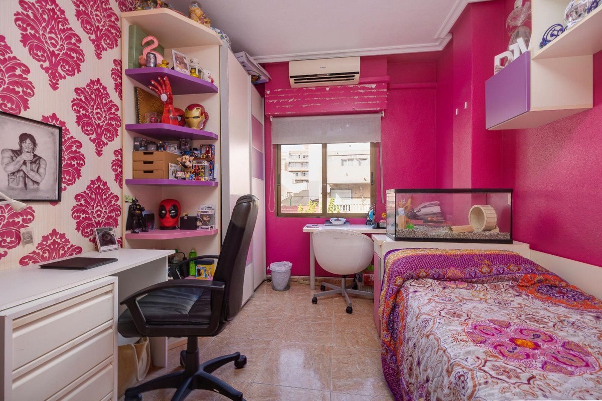 Appartement te koop in Torrevieja | 5 slaapkamers H5495131