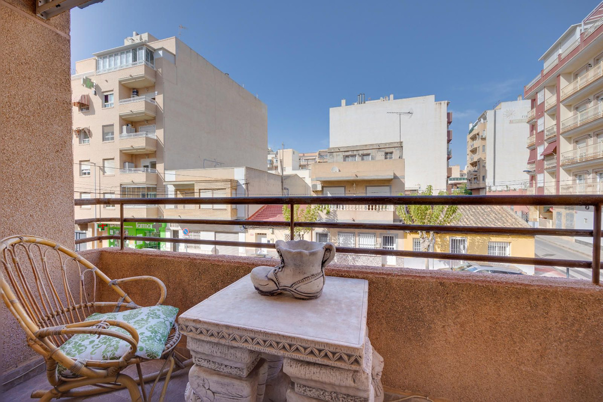 Appartement te koop in Torrevieja | 5 slaapkamers H5495131